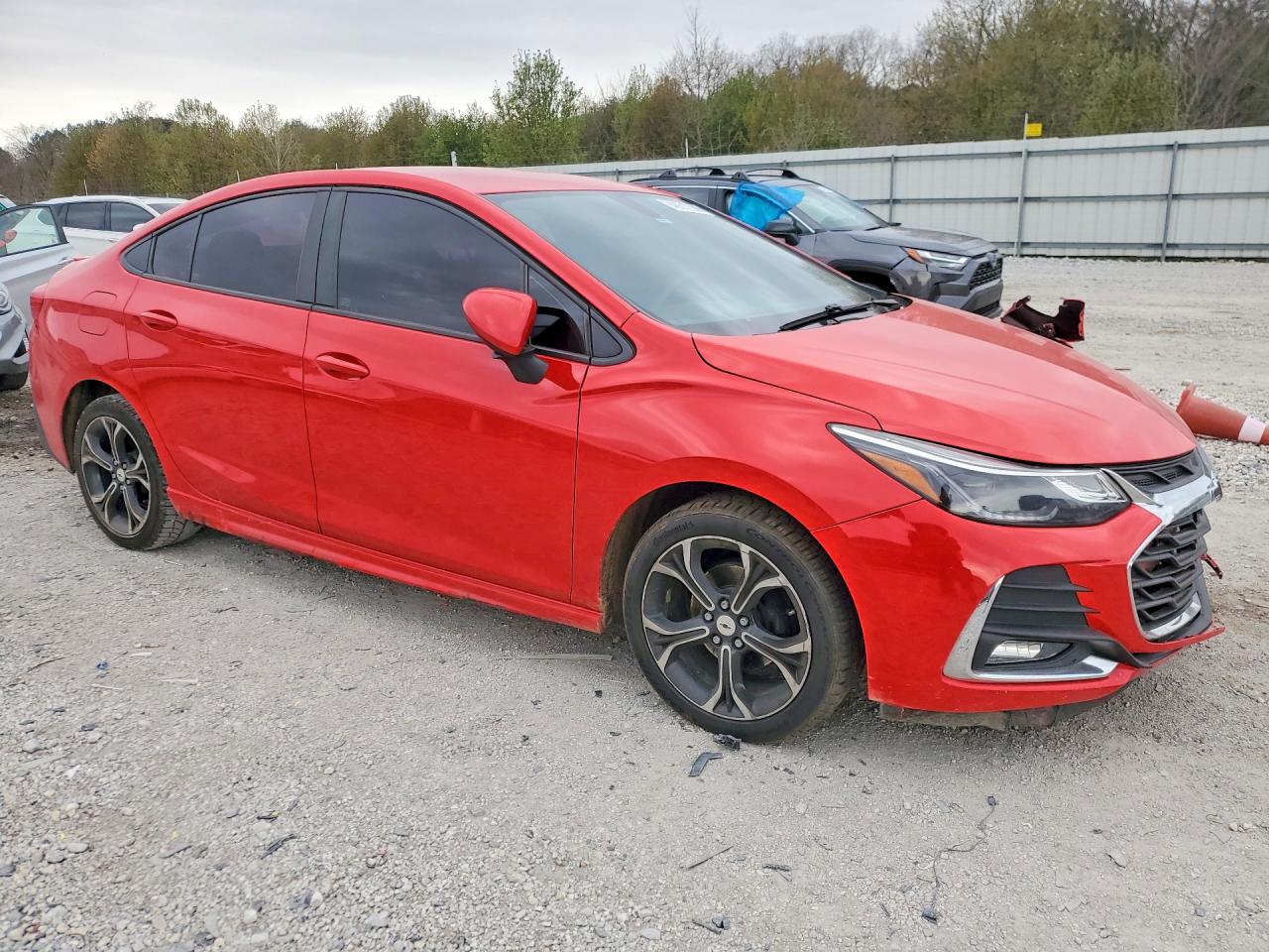 2019 CHEVROLET CRUZE LT photo 4