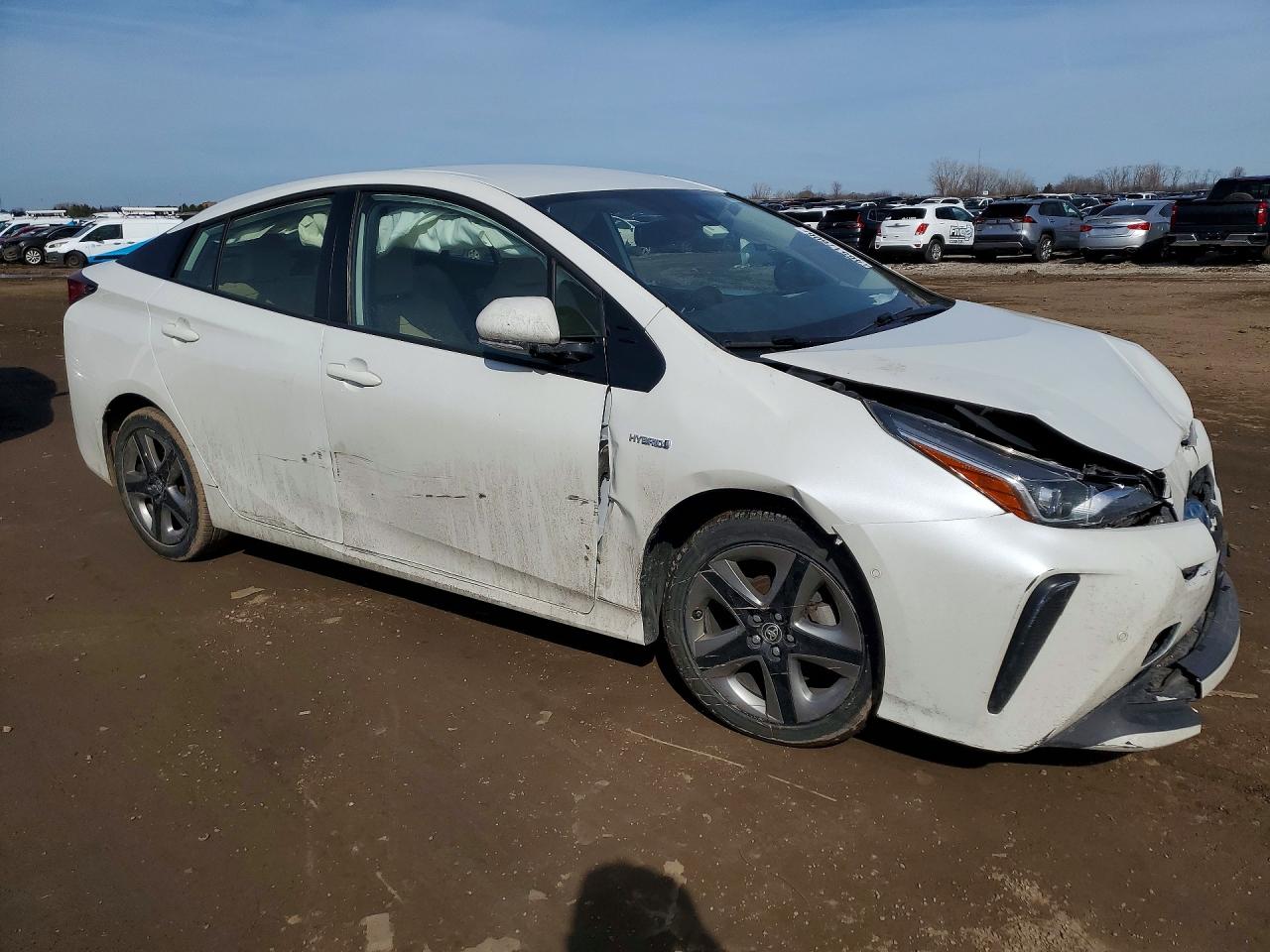 2019 TOYOTA PRIUS XLE photo 7