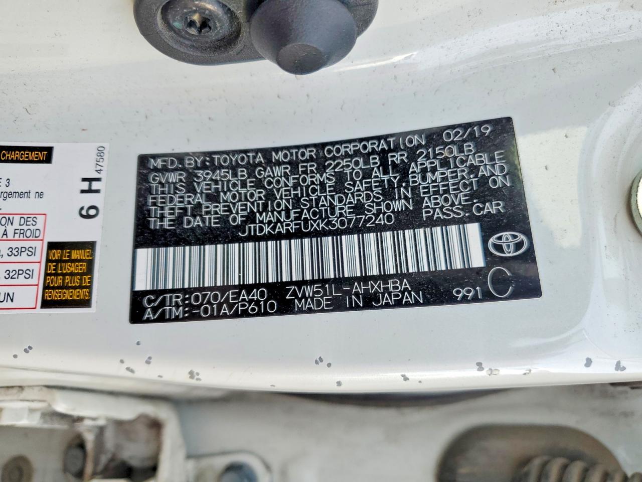 2019 TOYOTA PRIUS XLE photo 23