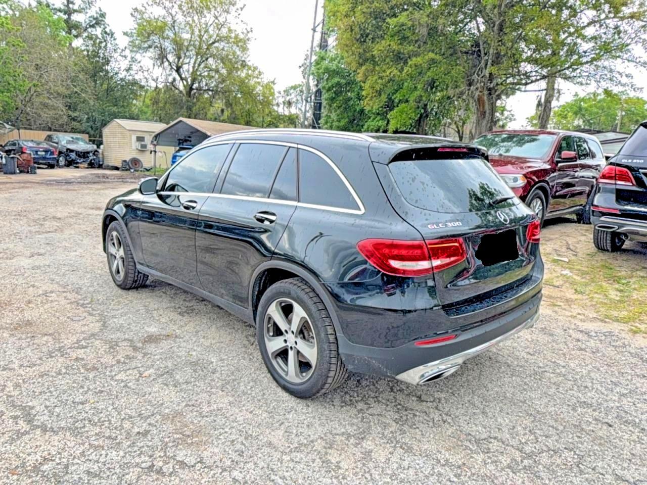 2017 MERCEDES-BENZ GLC 300 photo 7
