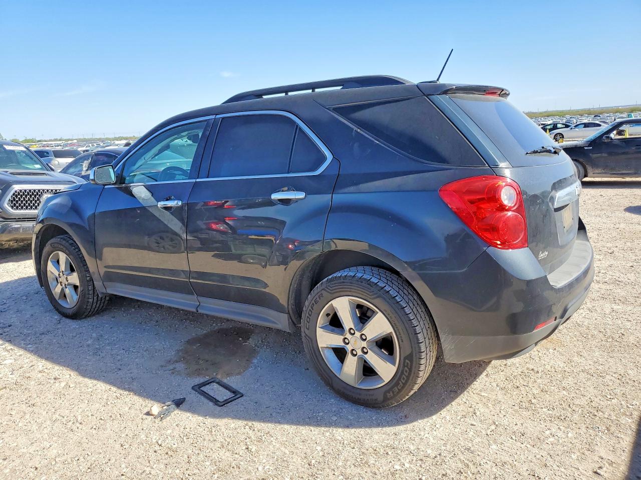 2015 CHEVROLET EQUINOX LT photo 3
