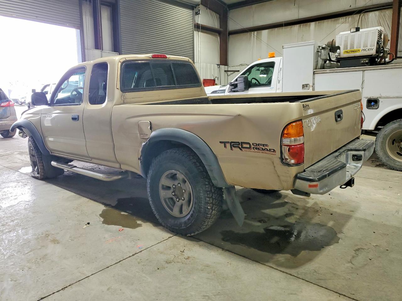 2003 TOYOTA TACOMA PRERUNNER V6 photo 3