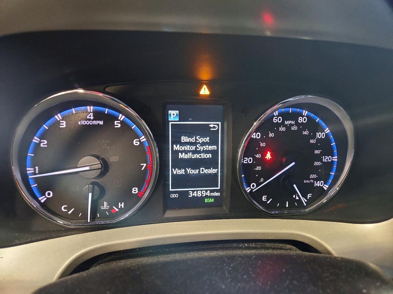 2017 TOYOTA RAV4 LIMITED photo 17