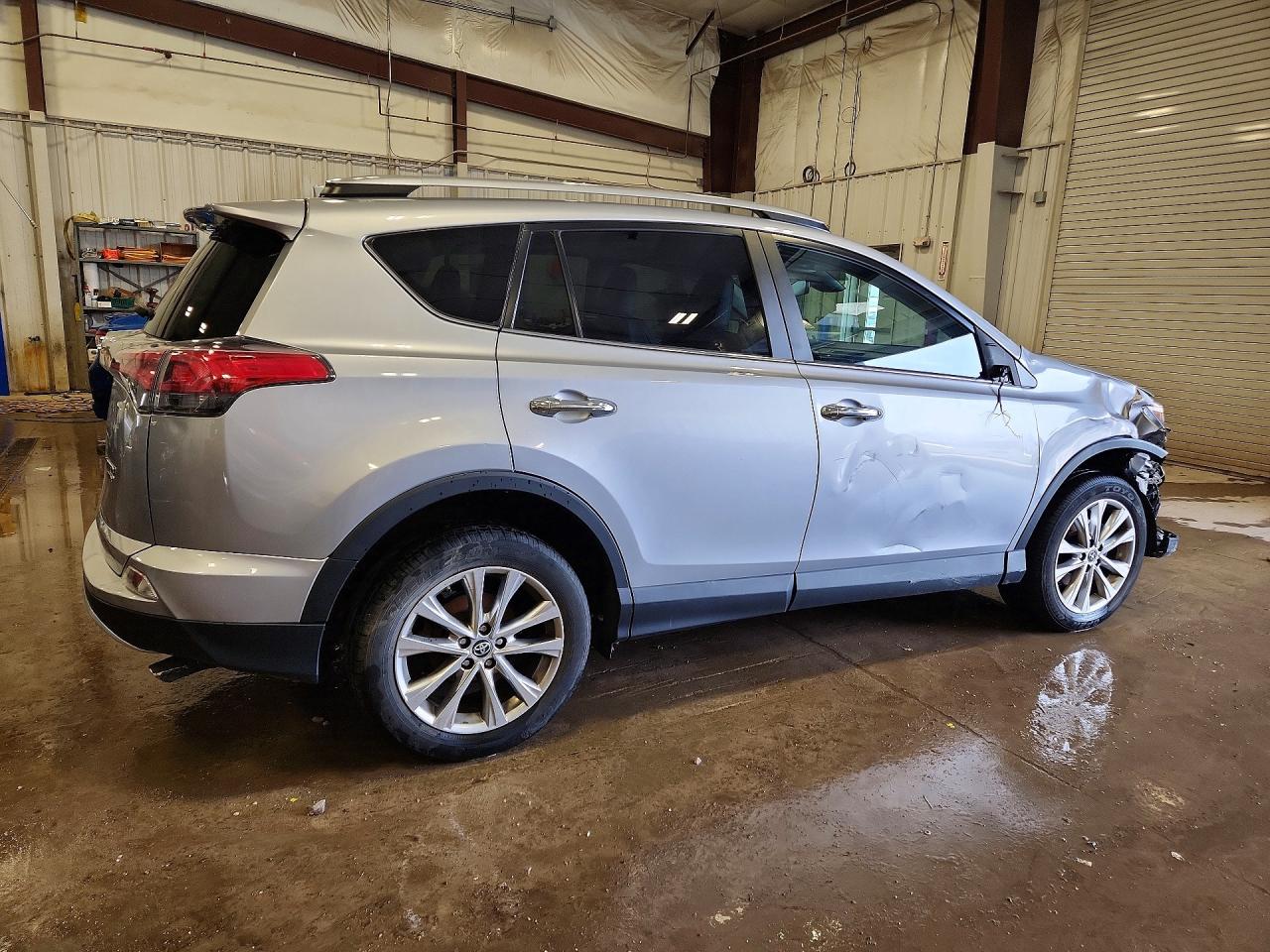 2017 TOYOTA RAV4 LIMITED photo 5