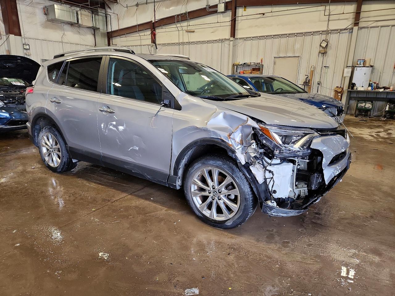 2017 TOYOTA RAV4 LIMITED photo 7