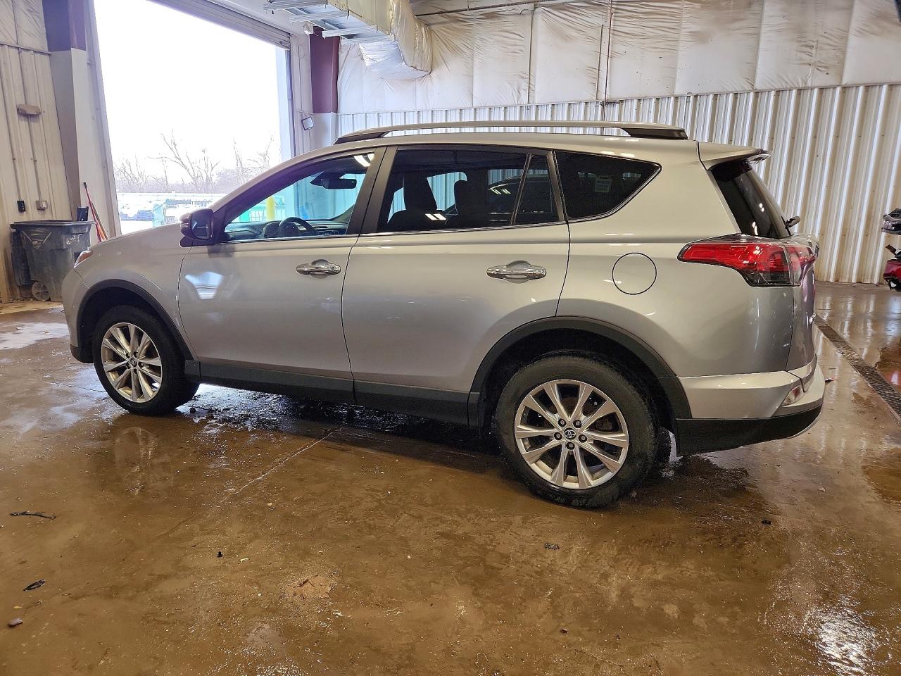 2017 TOYOTA RAV4 LIMITED photo 3