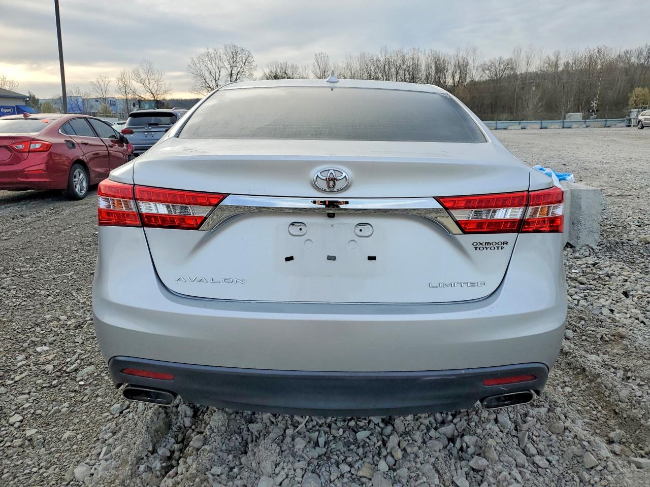 2013 TOYOTA AVALON LIMITED photo 6