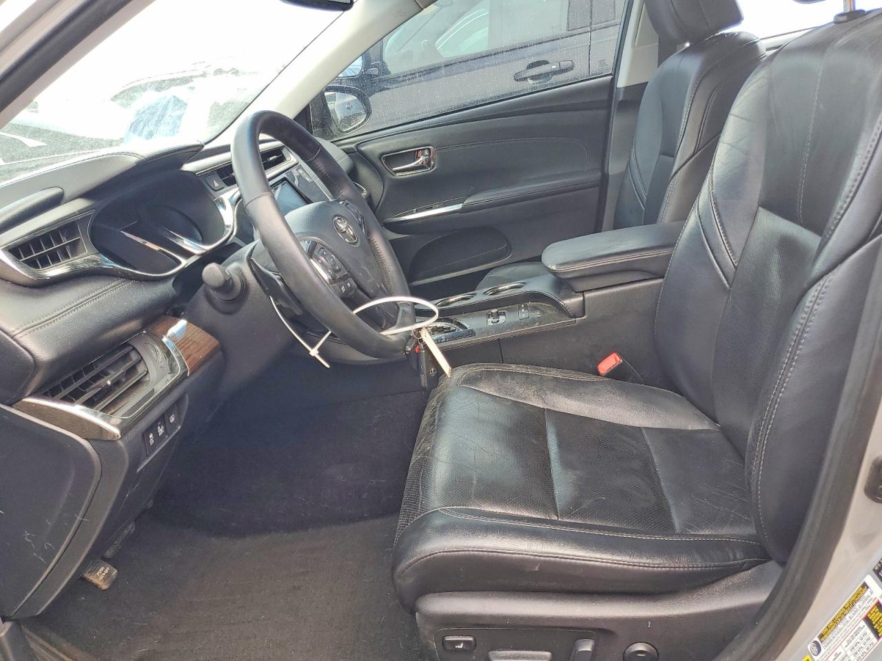 2013 TOYOTA AVALON LIMITED photo 7