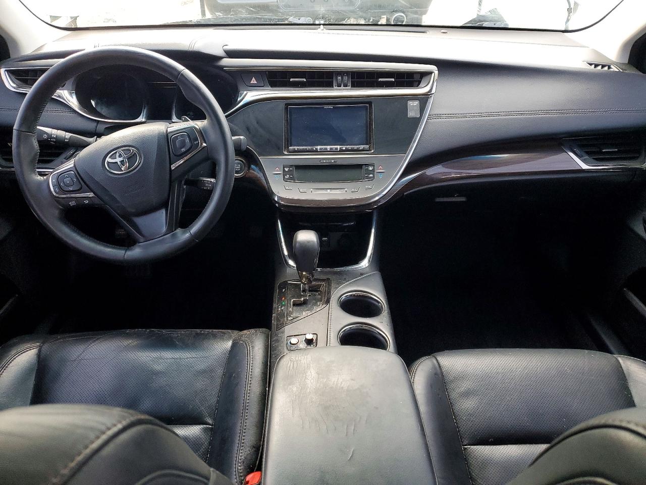 2013 TOYOTA AVALON LIMITED photo 8