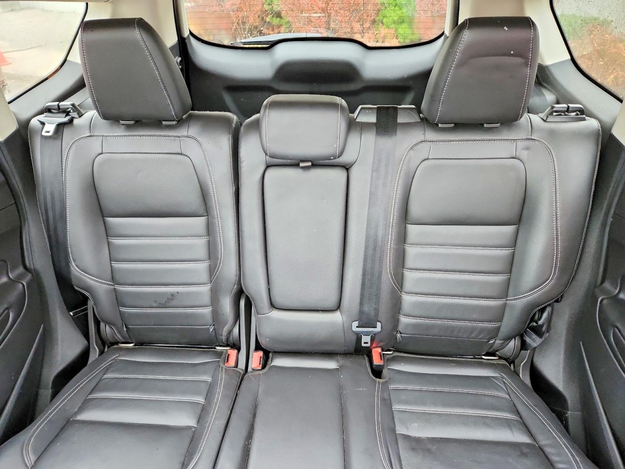 2013 TOYOTA AVALON LIMITED photo 10