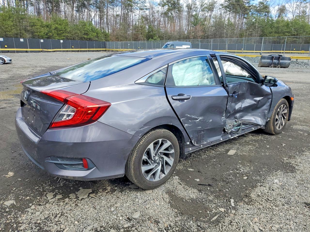 2016 HONDA CIVIC EX photo 3