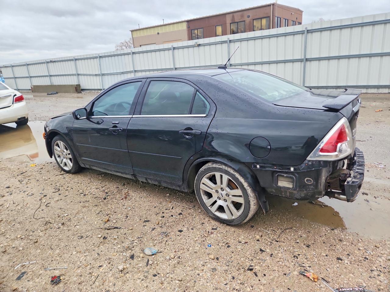 2009 FORD FUSION photo 3