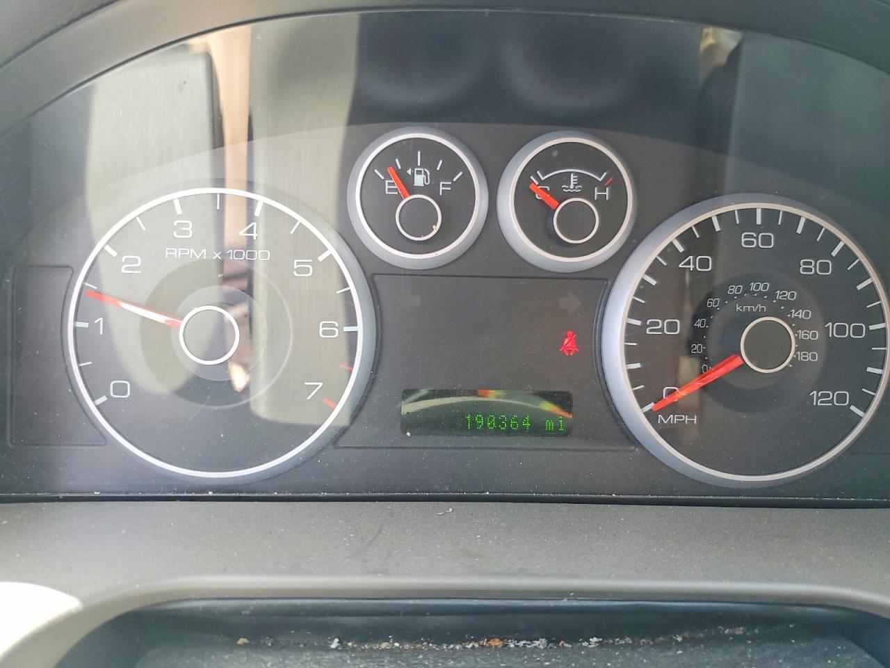 2009 FORD FUSION photo 17