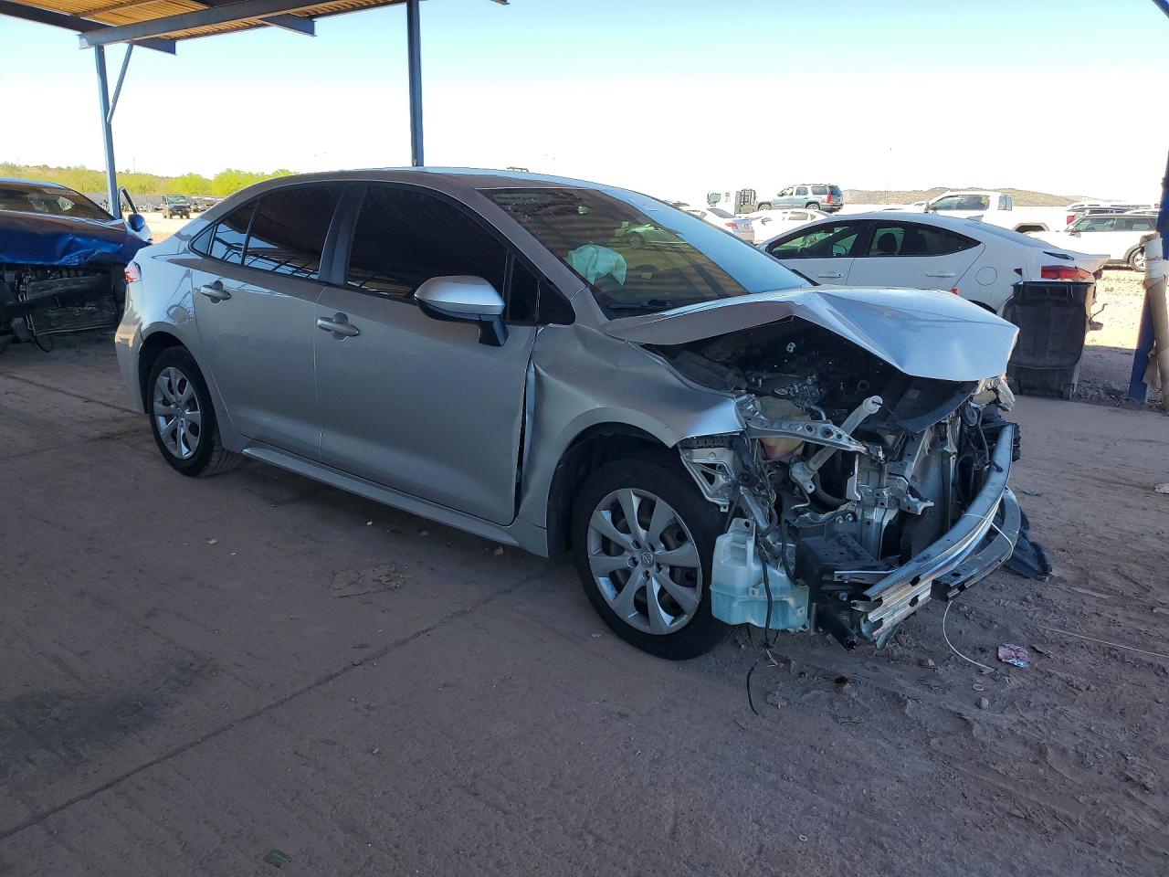 2021 TOYOTA COROLLA LE photo 4