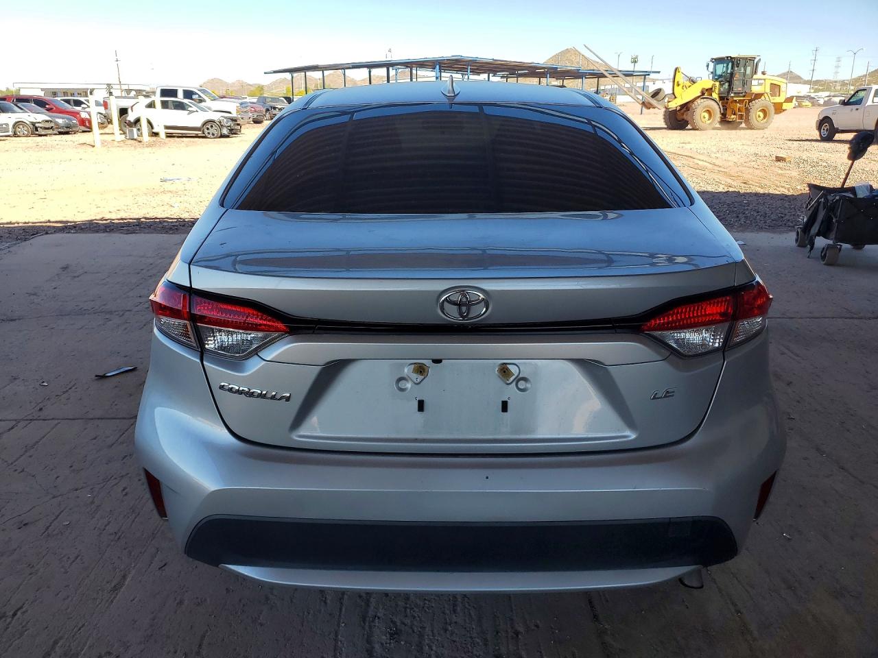 2021 TOYOTA COROLLA LE photo 6
