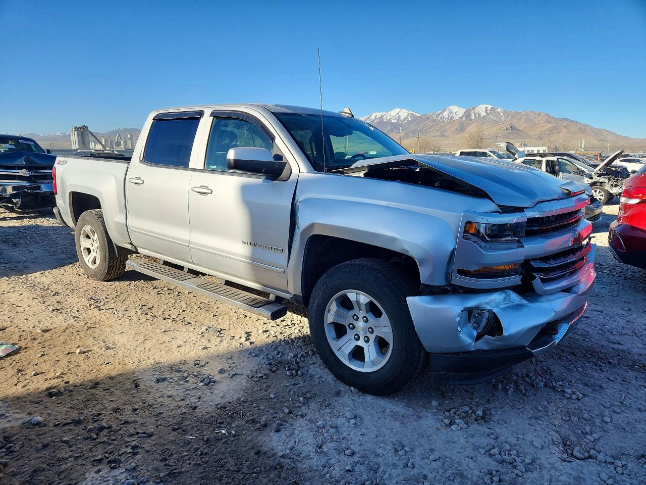 2017 CHEVROLET SILVERADO K1500 LT photo 7