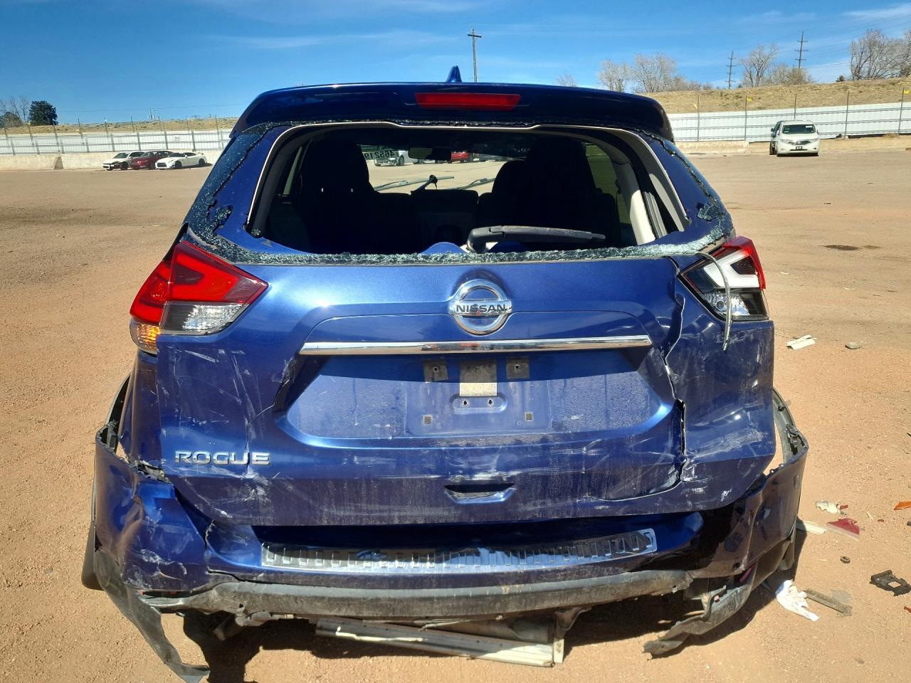 2017 NISSAN ROGUE S photo 11