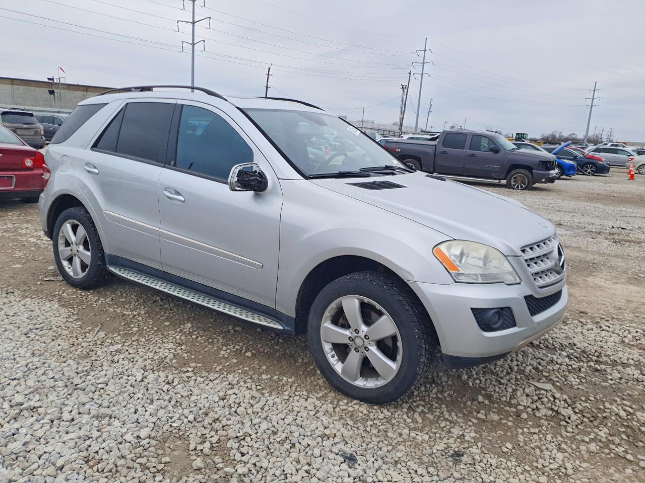 2009 MERCEDES-BENZ ML 350 photo 10