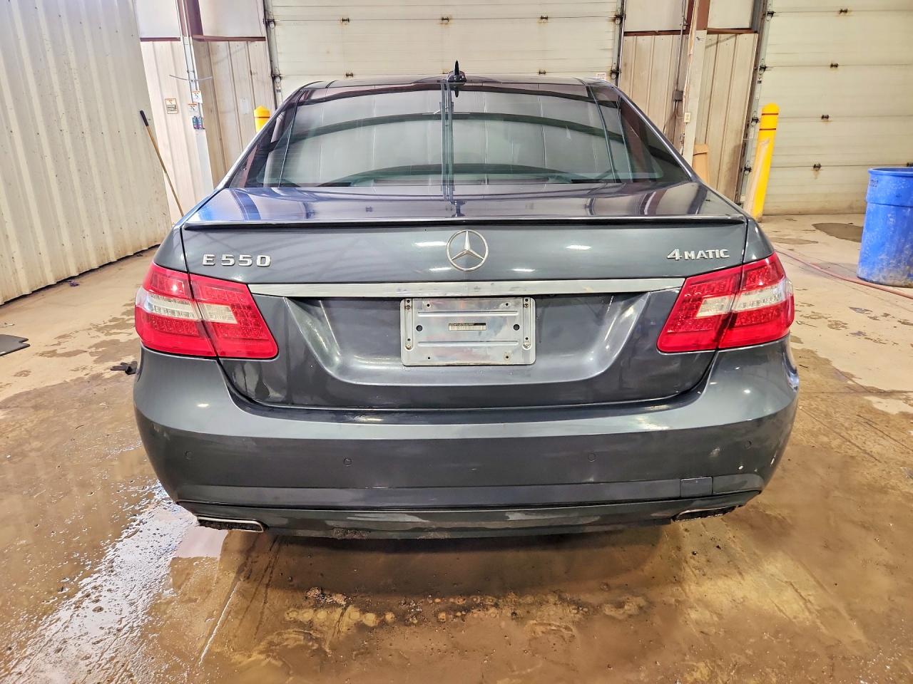 2011 MERCEDES-BENZ E 550 4MATIC photo 6