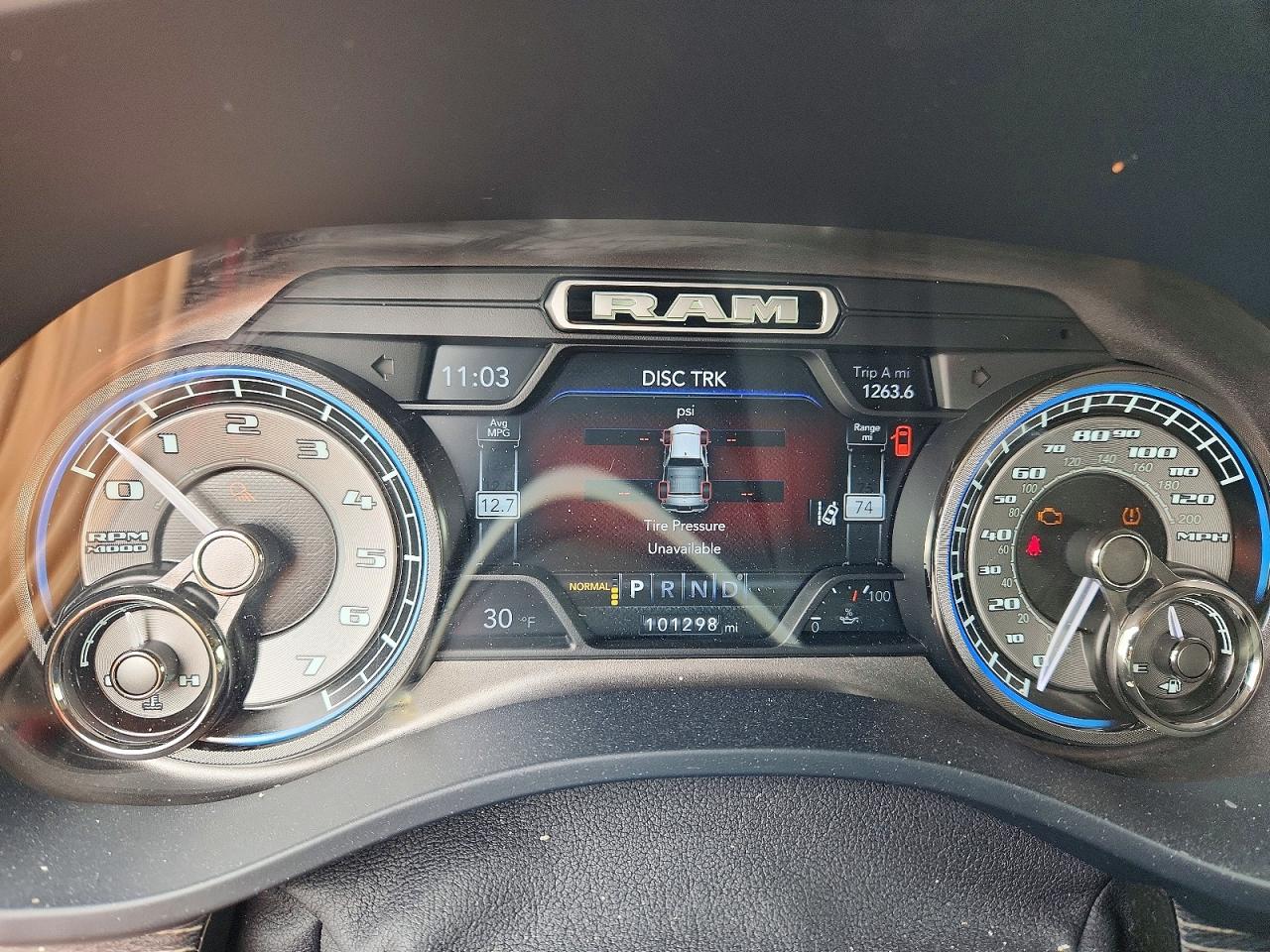 2019 RAM 1500 LIMITED photo 17