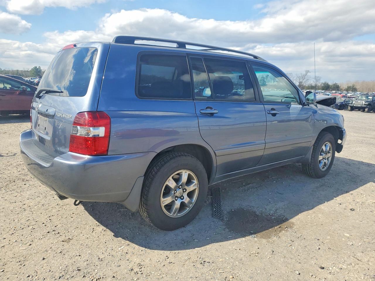 2005 TOYOTA HIGHLANDER BASE photo 5