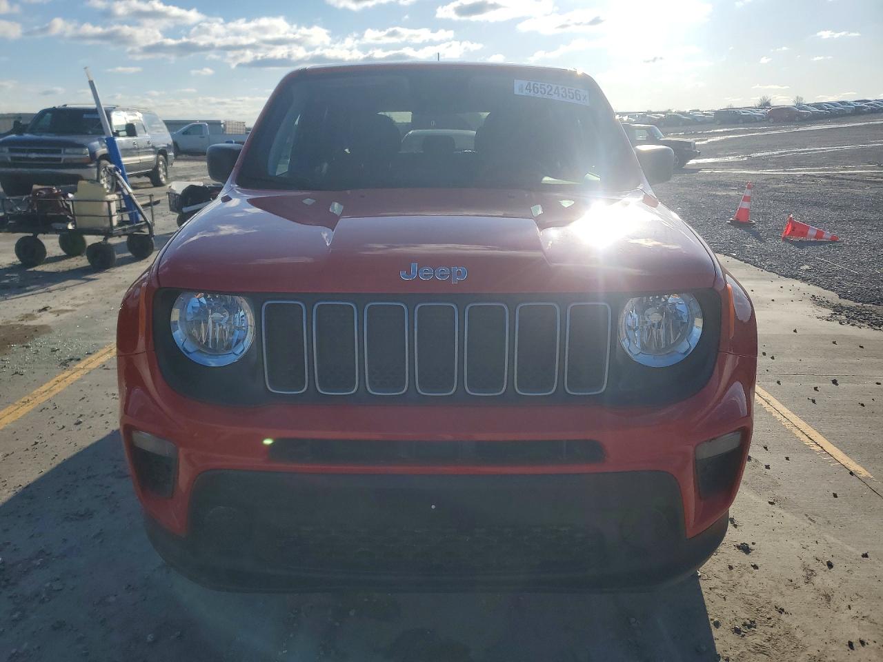 2023 JEEP RENEGADE LATITUDE photo 9