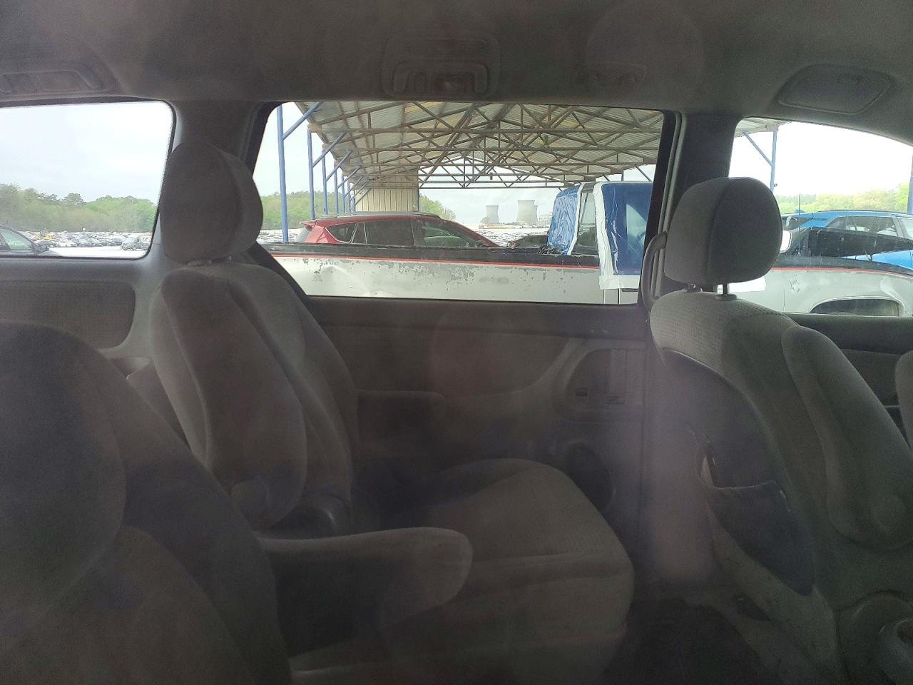 2006 TOYOTA SIENNA LE 7 PASSENGER photo 11