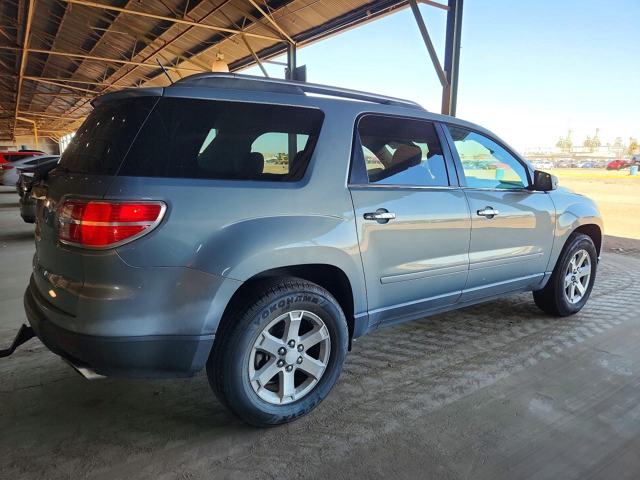 2008 SATURN OUTLOOK XR photo 7