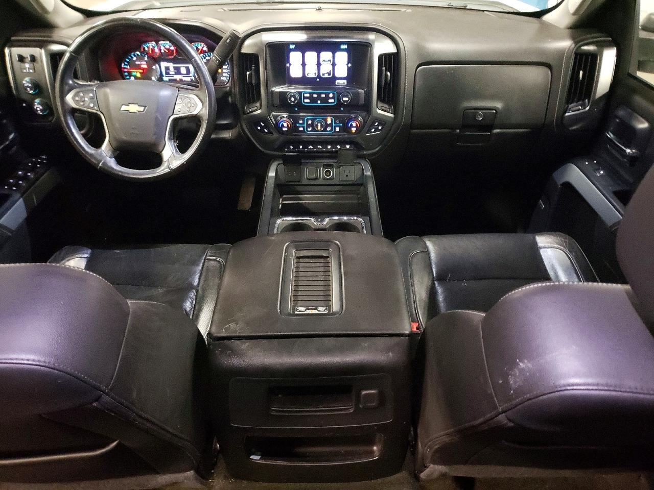 2017 CHEVROLET SILVERADO K3500 LTZ photo 15