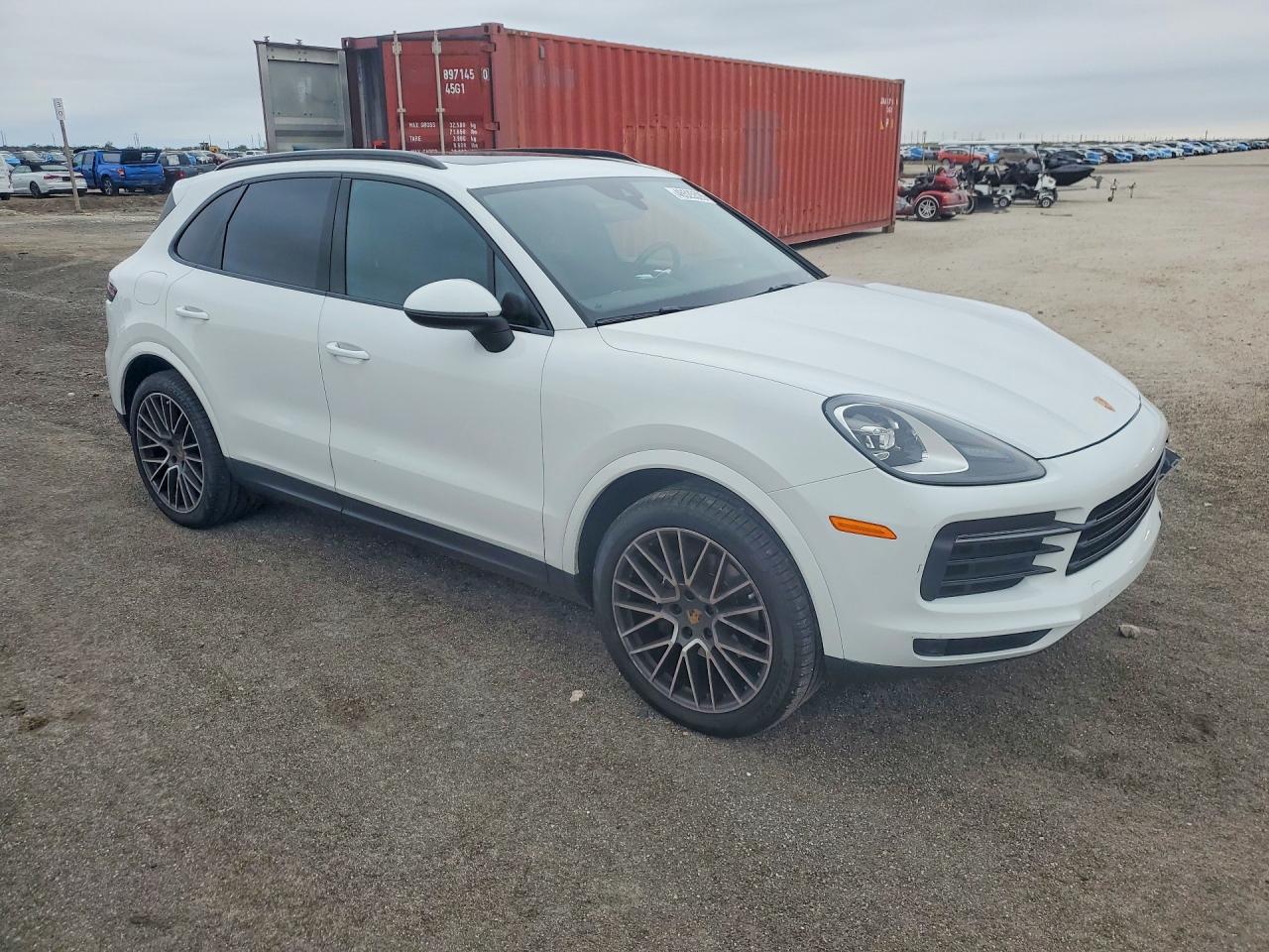 2020 PORSCHE CAYENNE photo 7