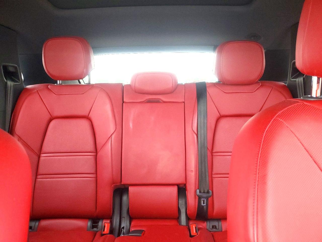 2020 PORSCHE CAYENNE photo 19