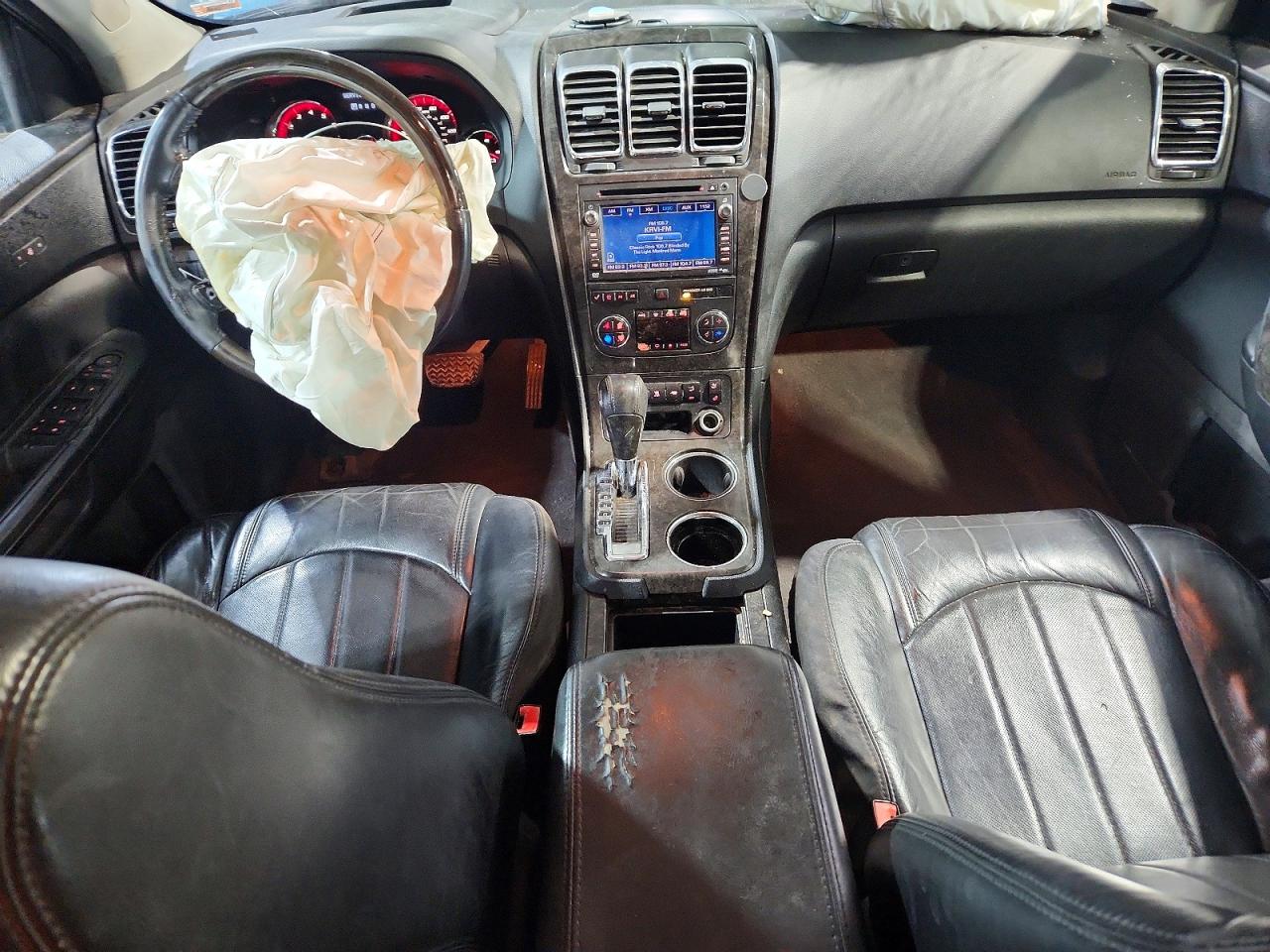 2011 GMC ACADIA DENALI photo 8