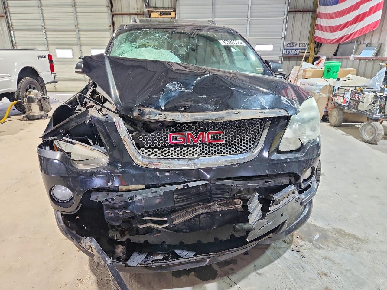 2011 GMC ACADIA DENALI photo 5