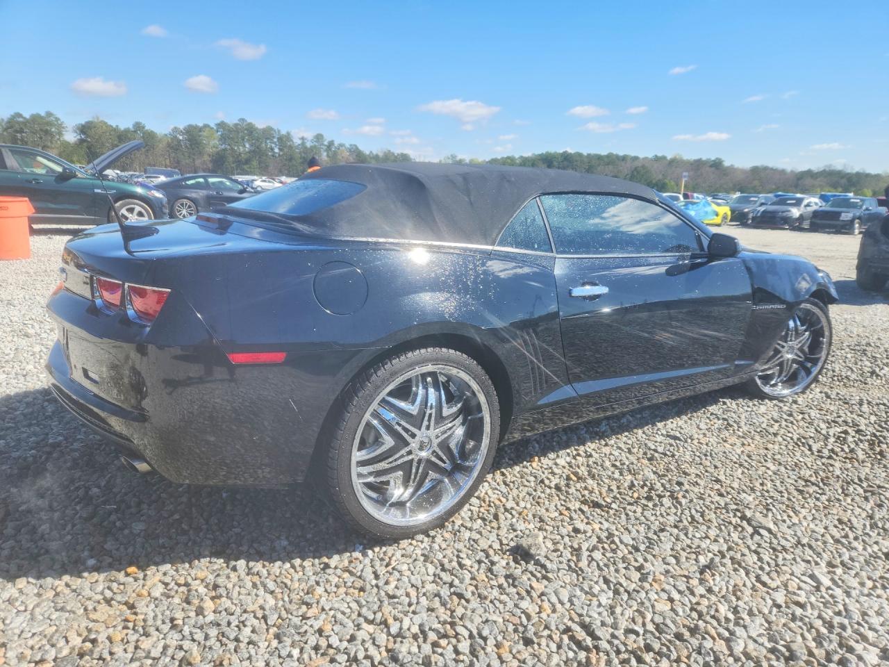 2011 CHEVROLET CAMARO LT photo 5