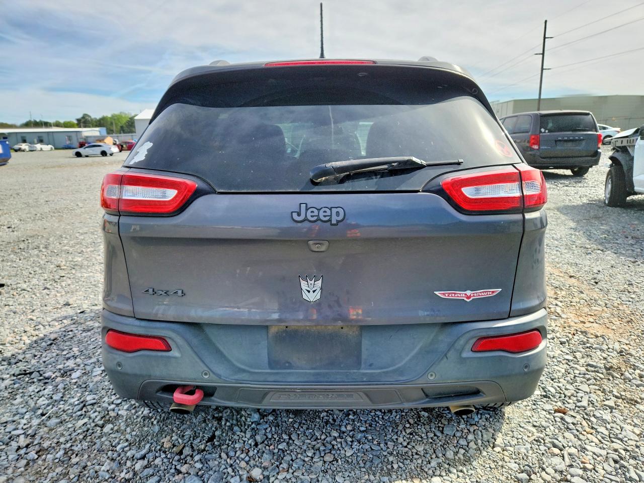 2017 JEEP CHEROKEE TRAILHAWK photo 16