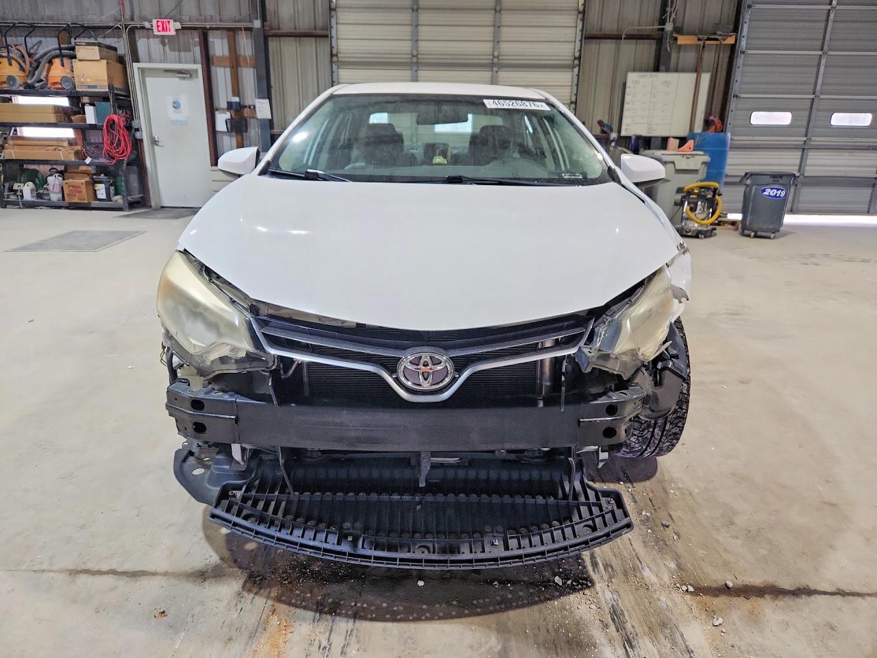 2015 TOYOTA COROLLA photo 5