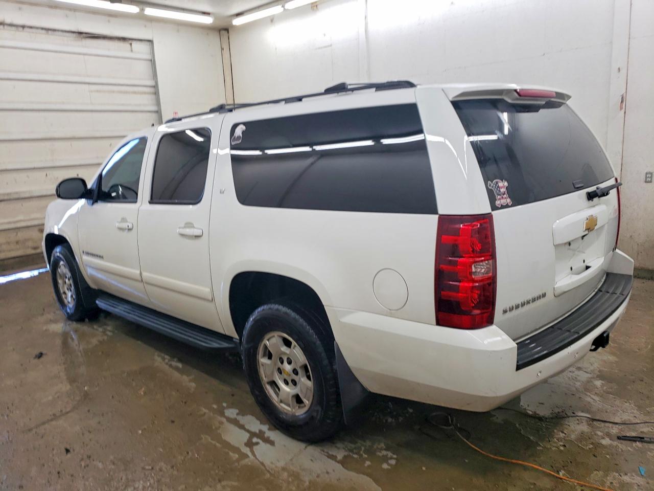 2008 CHEVROLET SUBURBAN K1500 LS photo 3