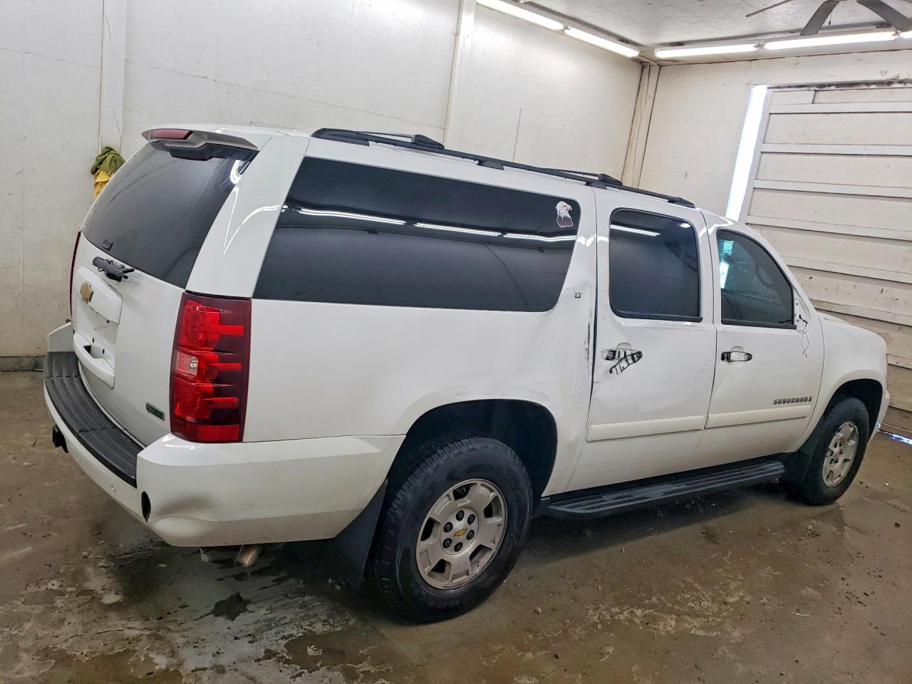 2008 CHEVROLET SUBURBAN K1500 LS photo 5