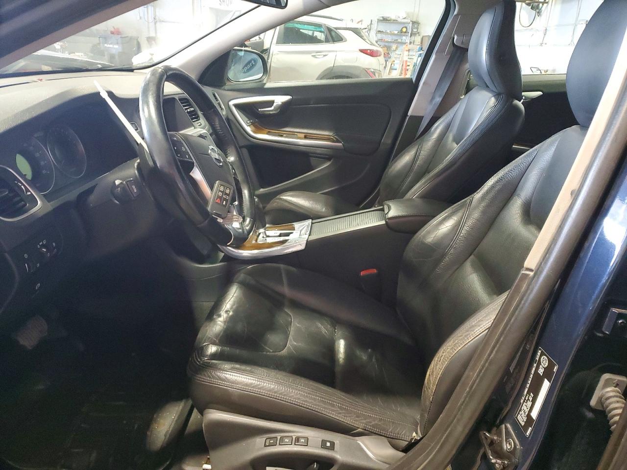 2012 VOLVO S60 T5 photo 25