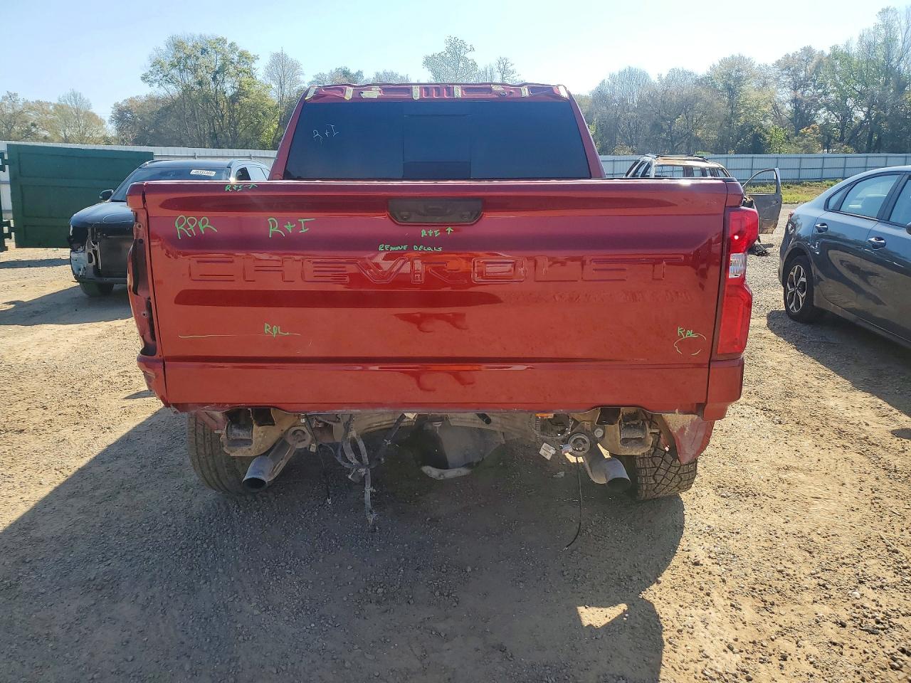 2025 CHEVROLET SILVERADO K1500 LT TRAIL BOSS photo 11