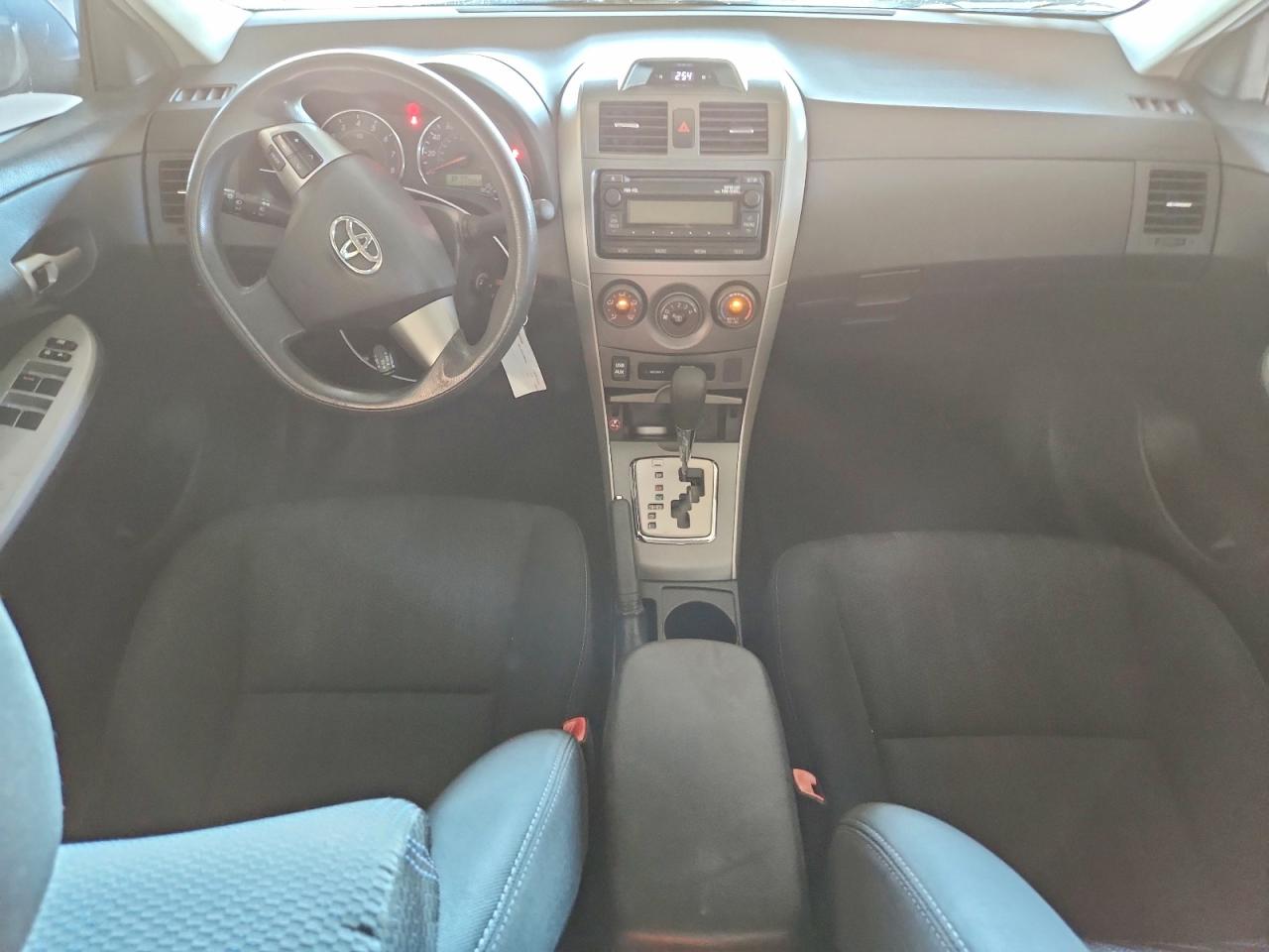2012 TOYOTA COROLLA S photo 15