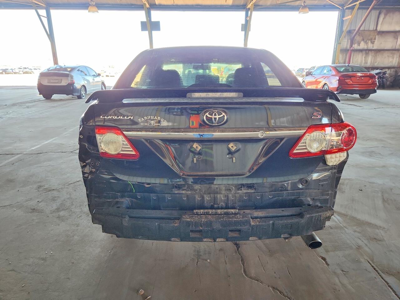 2012 TOYOTA COROLLA S photo 11
