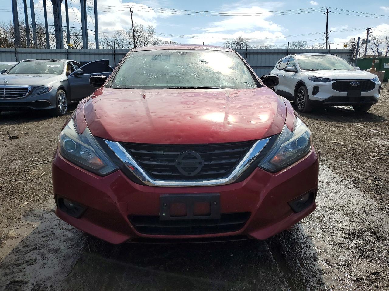 2018 NISSAN ALTIMA 2.5 SR photo 5