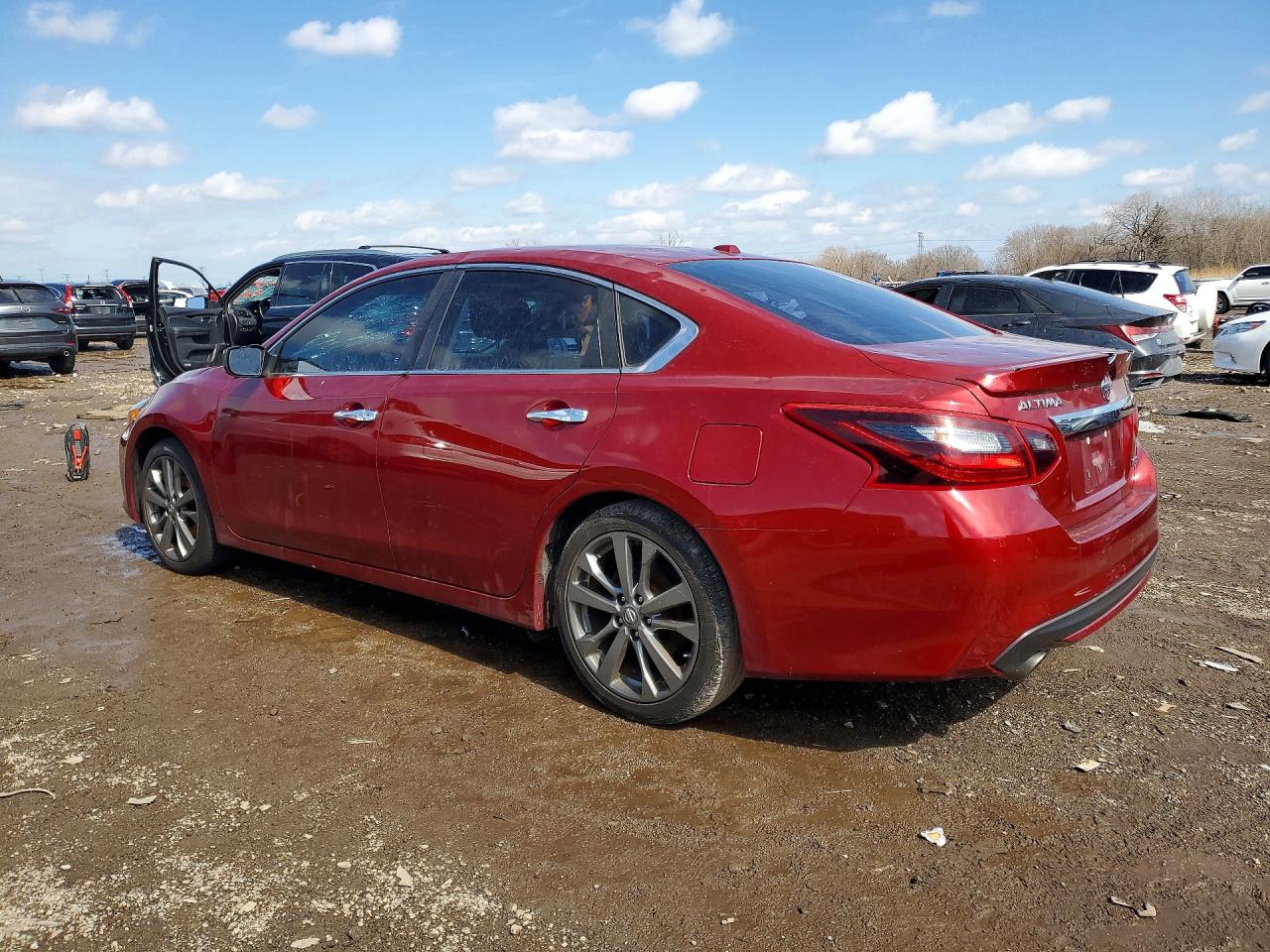 2018 NISSAN ALTIMA 2.5 SR photo 2