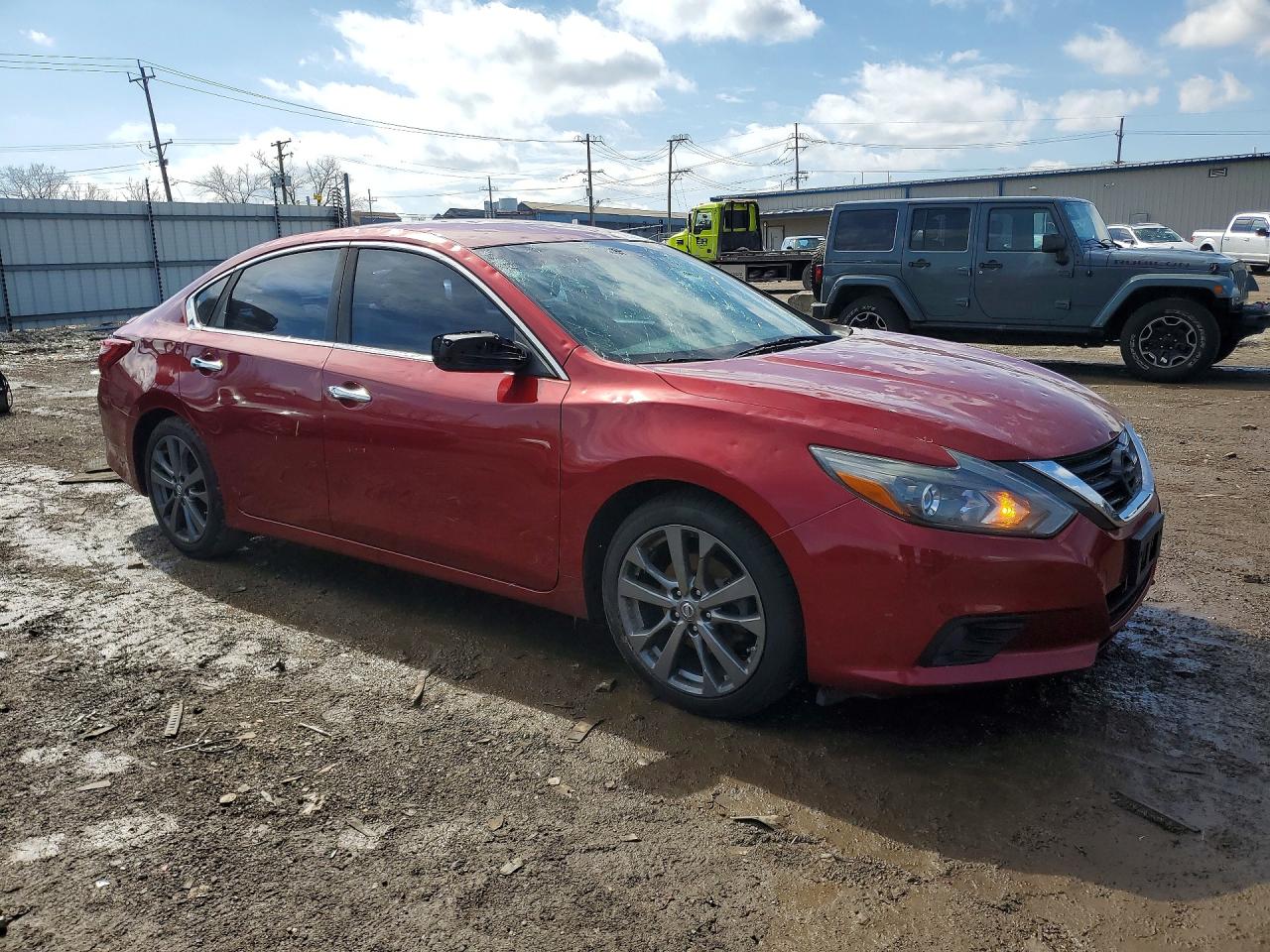 2018 NISSAN ALTIMA 2.5 SR photo 4