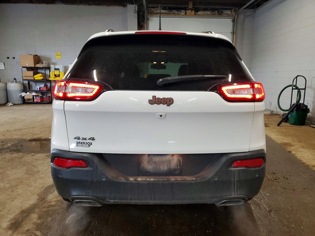 2016 JEEP CHEROKEE LATITUDE photo 6