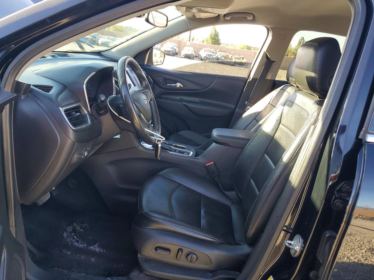 2020 CHEVROLET EQUINOX LT photo 7