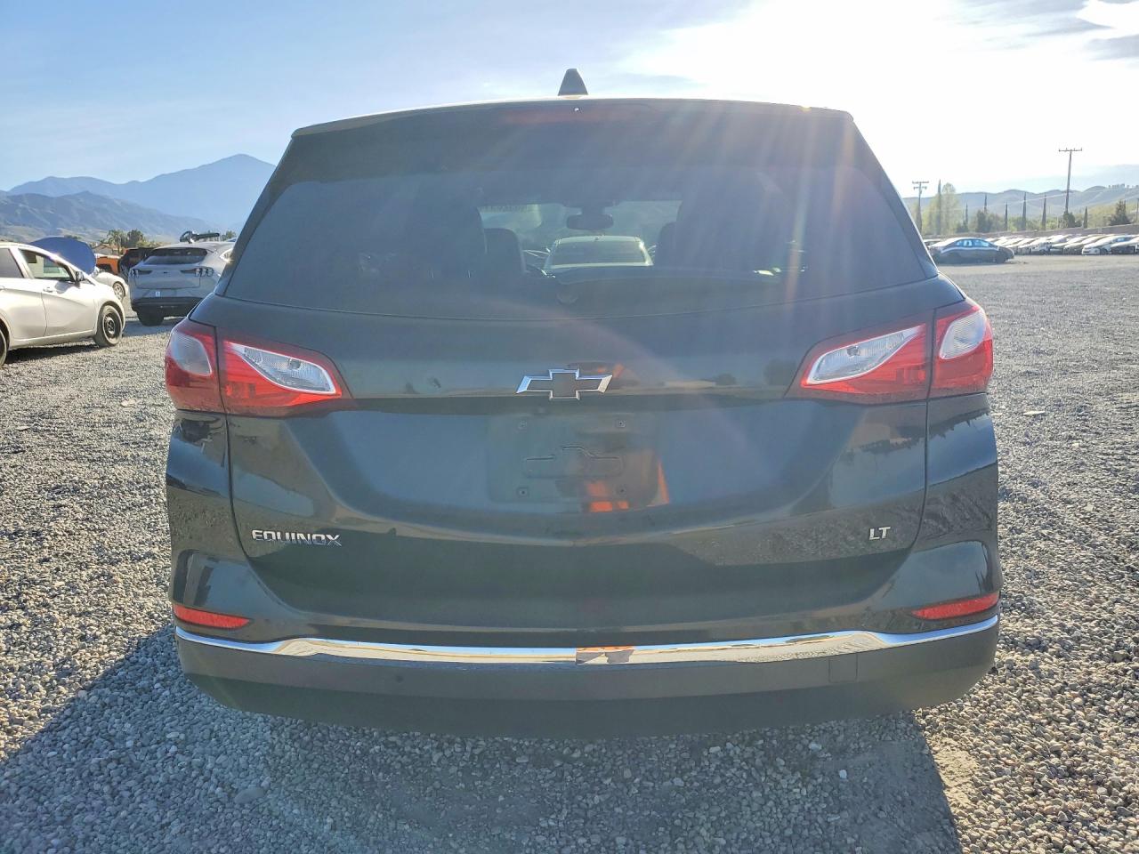 2020 CHEVROLET EQUINOX LT photo 6