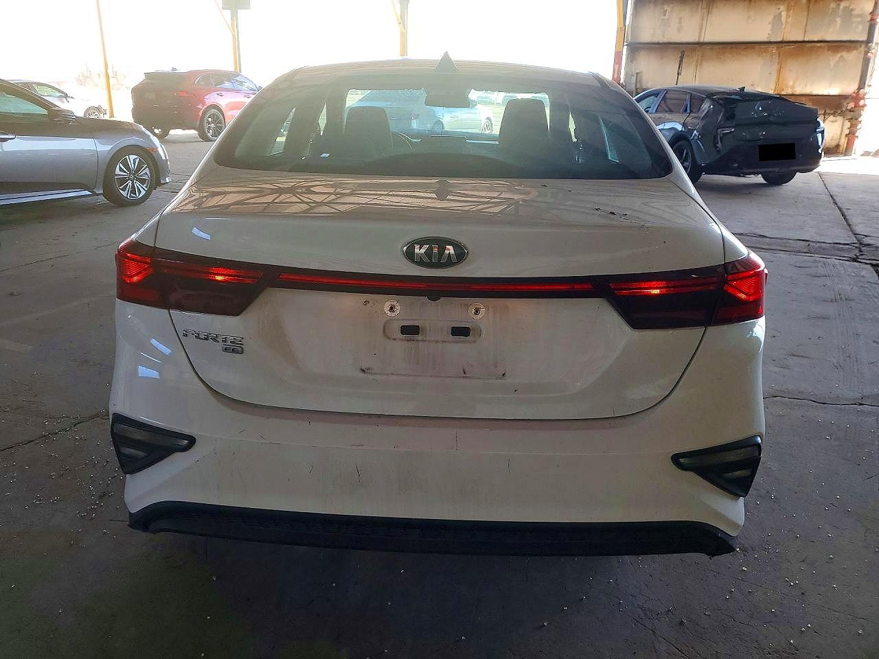 2021 KIA FORTE FE photo 11