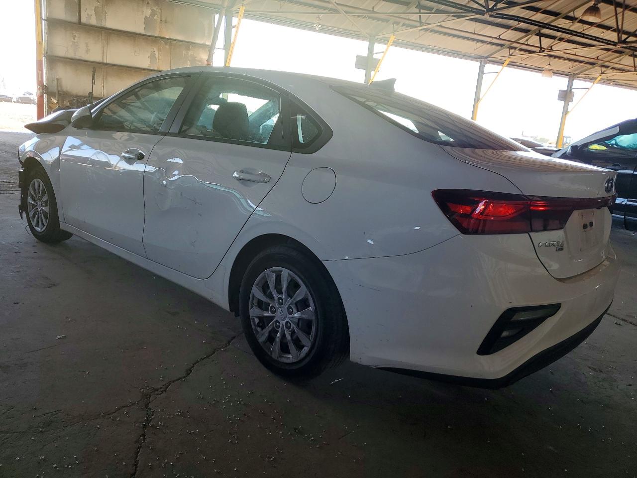 2021 KIA FORTE FE photo 3